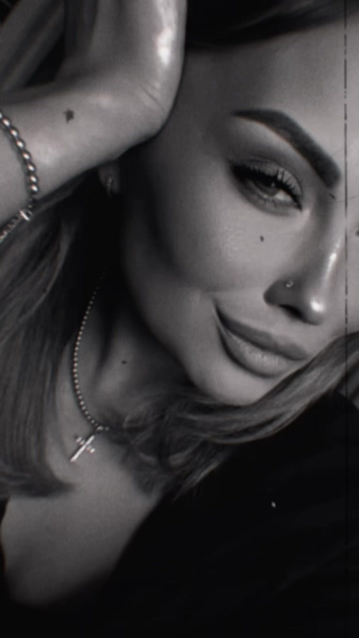 @⿻ Milana⿻