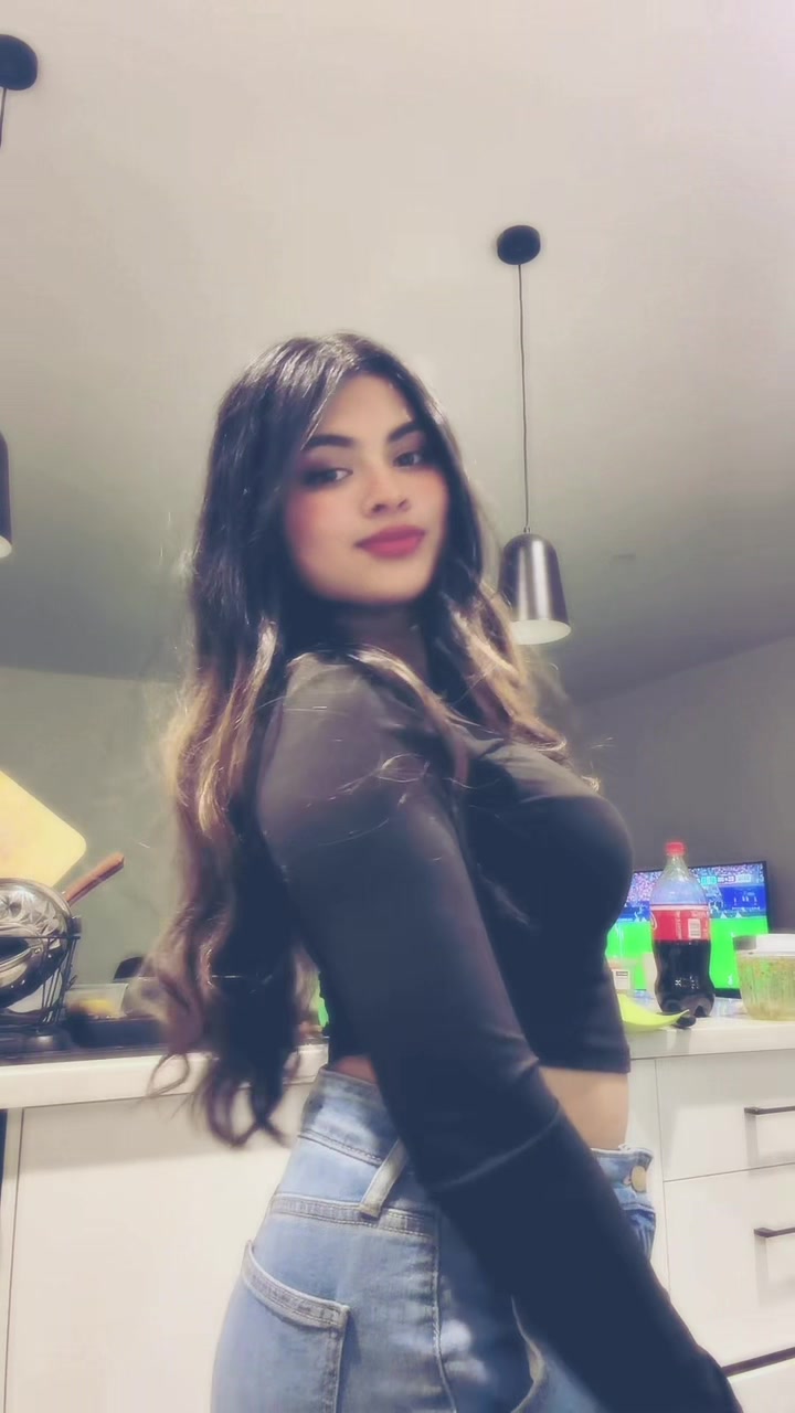 @Aniya chand