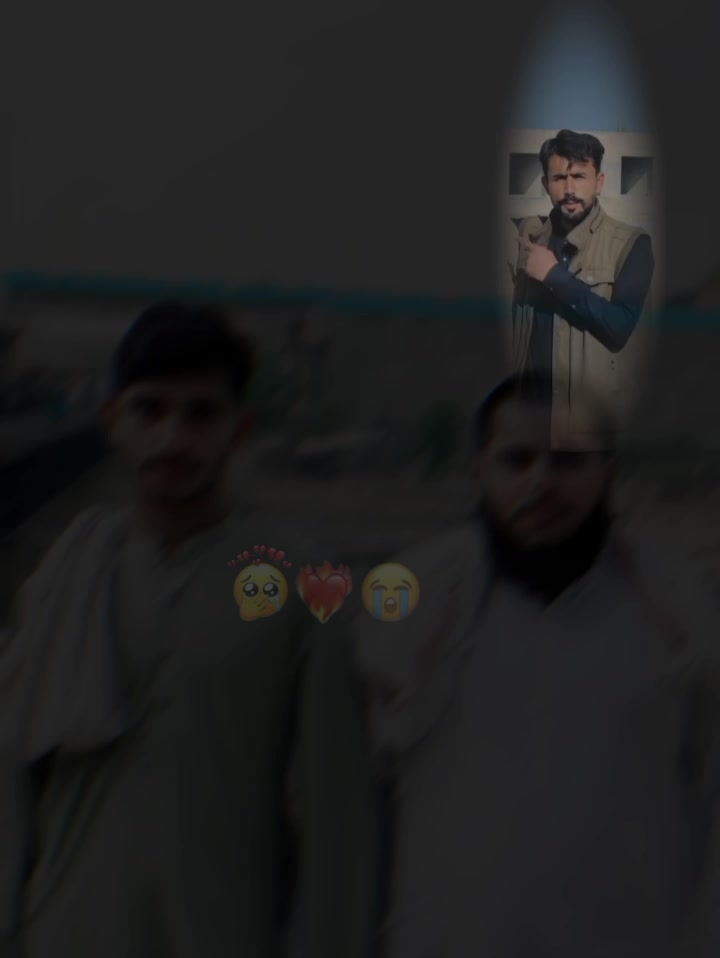 @M J