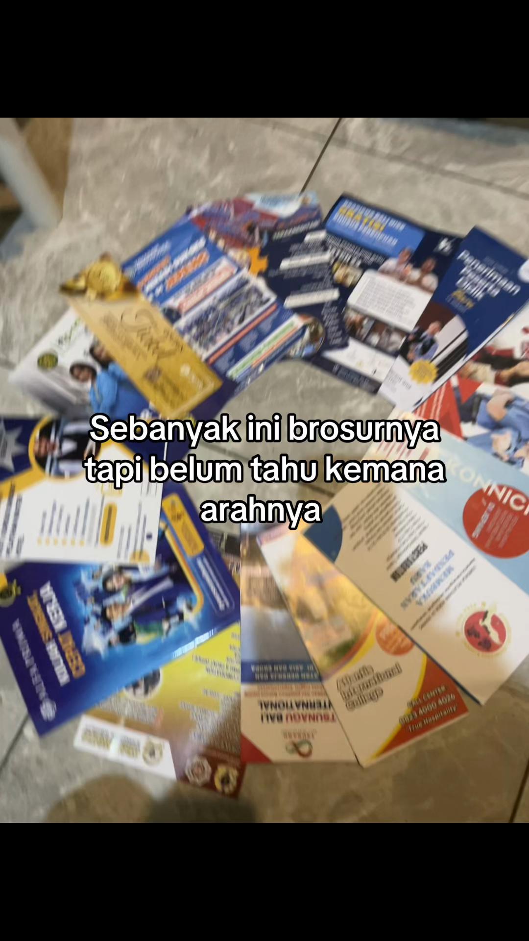 @Leni🧿
