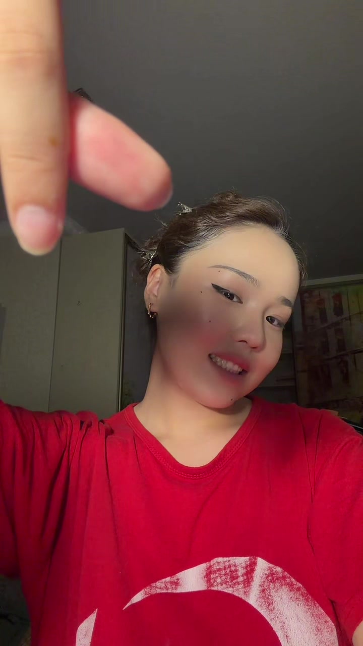 @syll メ’𝟶