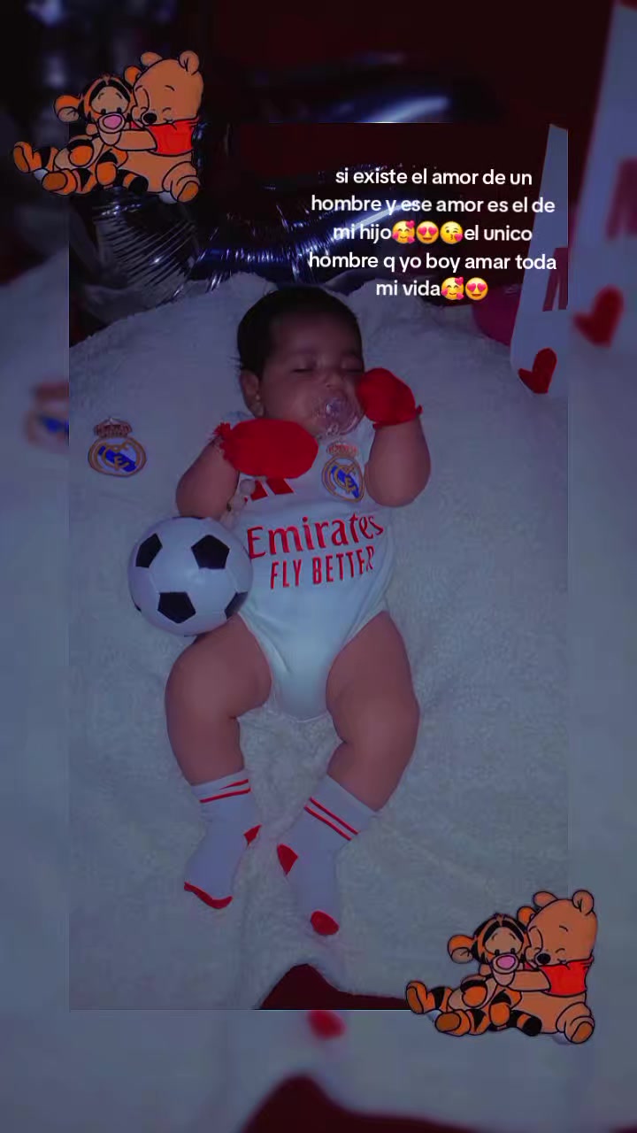 @la florecita olanchana❤️ 👸👸