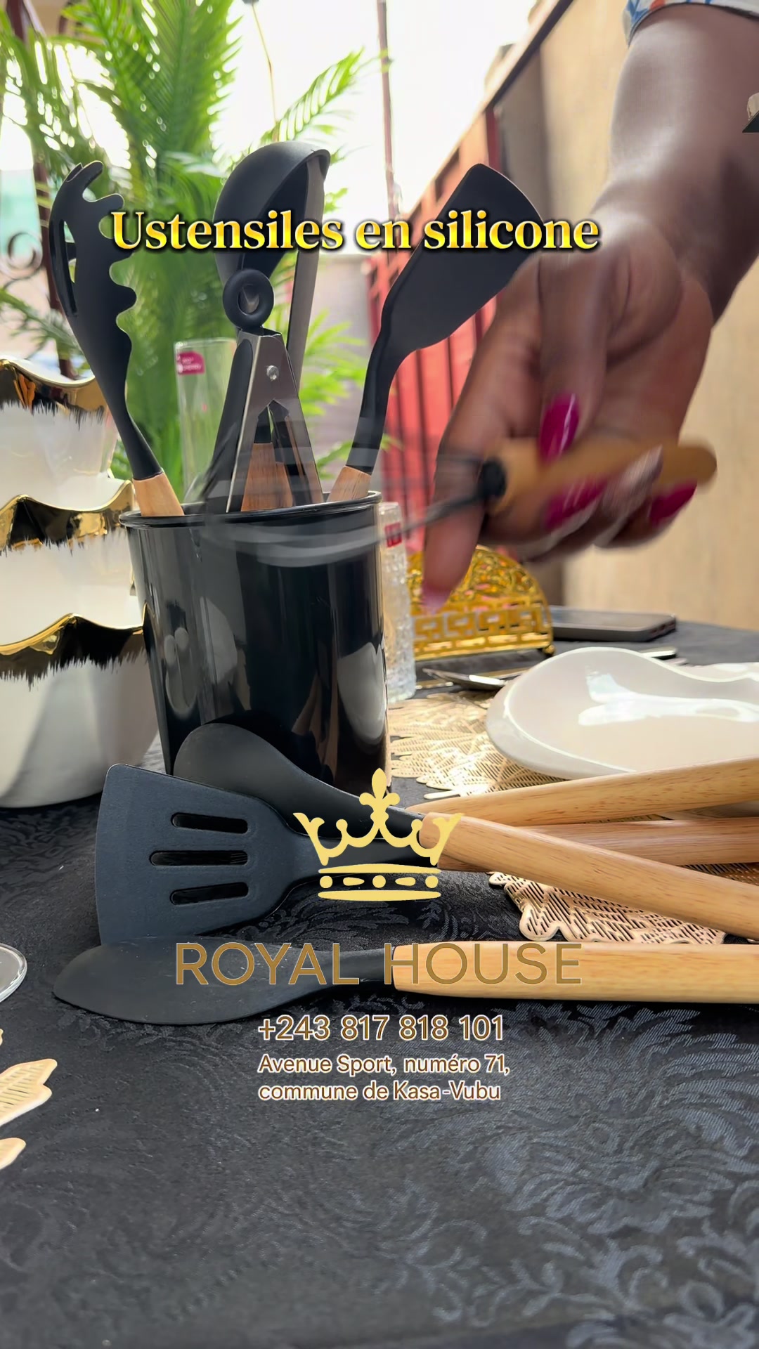 @ROYAL HOUSE/ DEMORAA