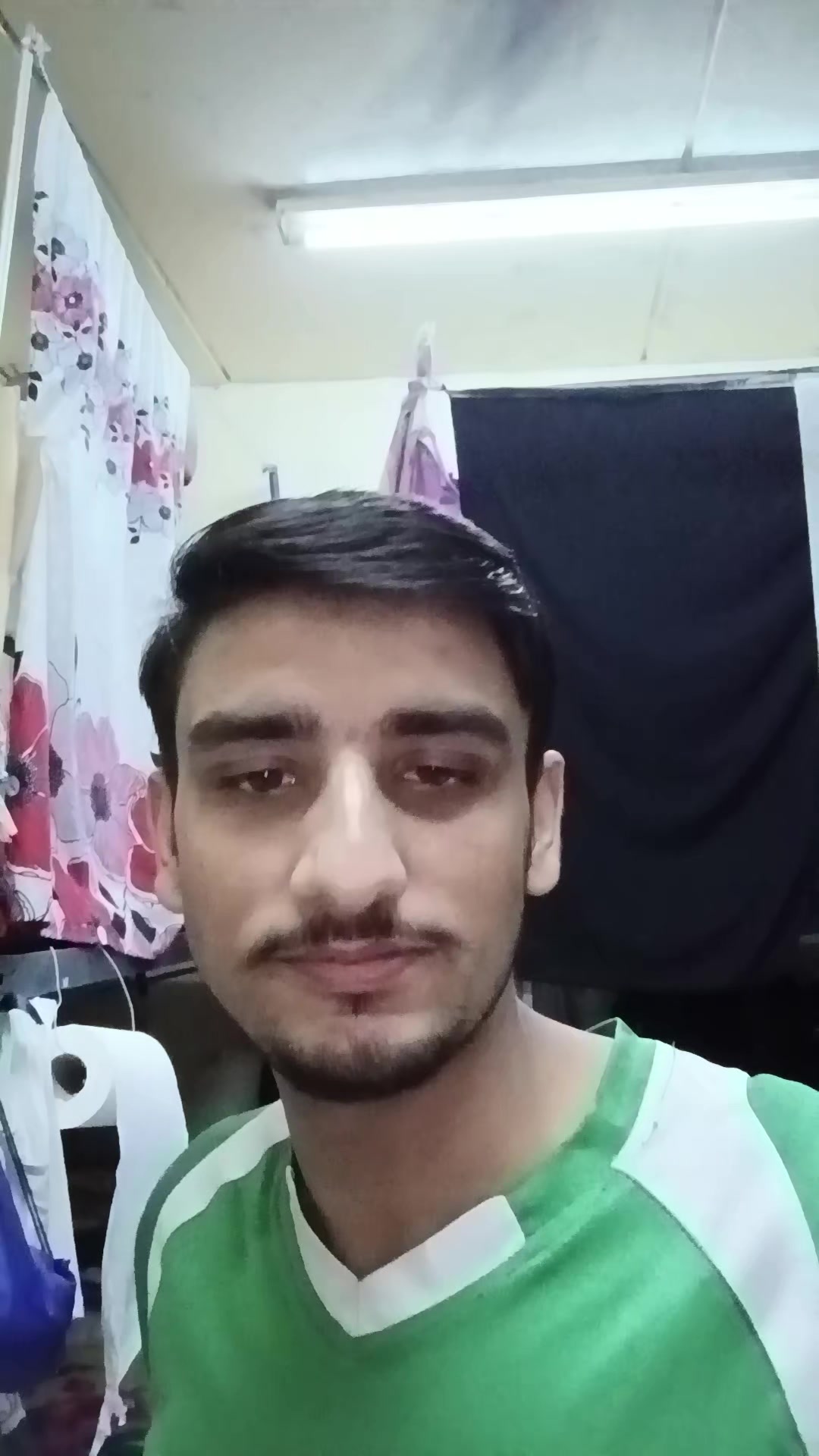 @Prakash 🇳🇵🇦🇪