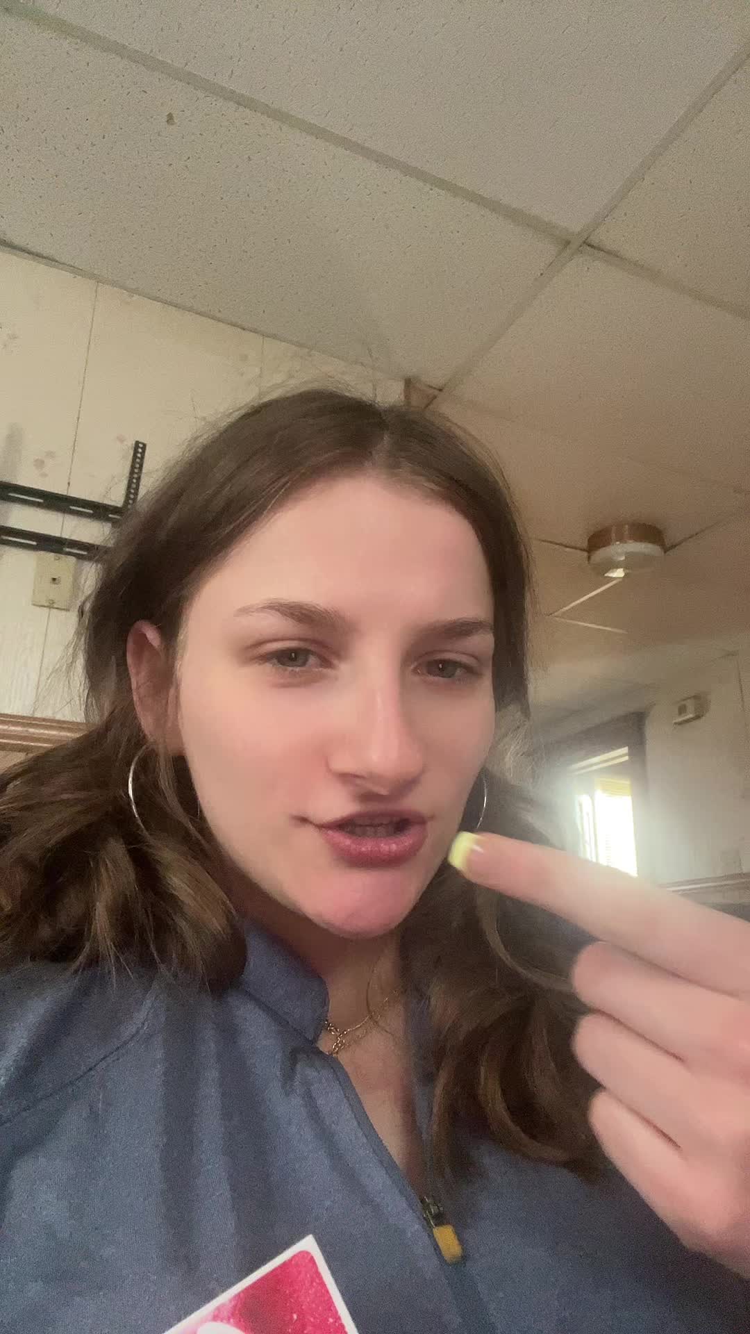 @shayla0o0