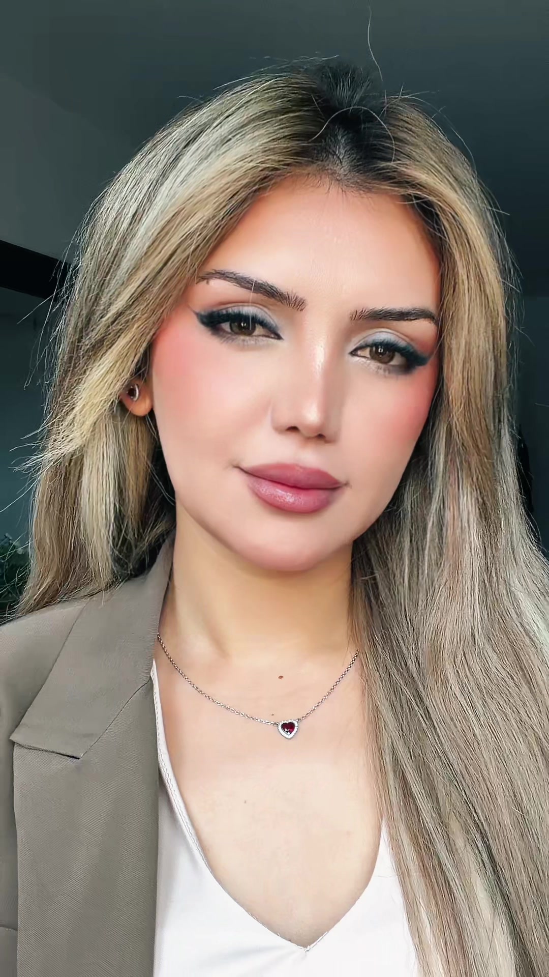 @naz__fashion