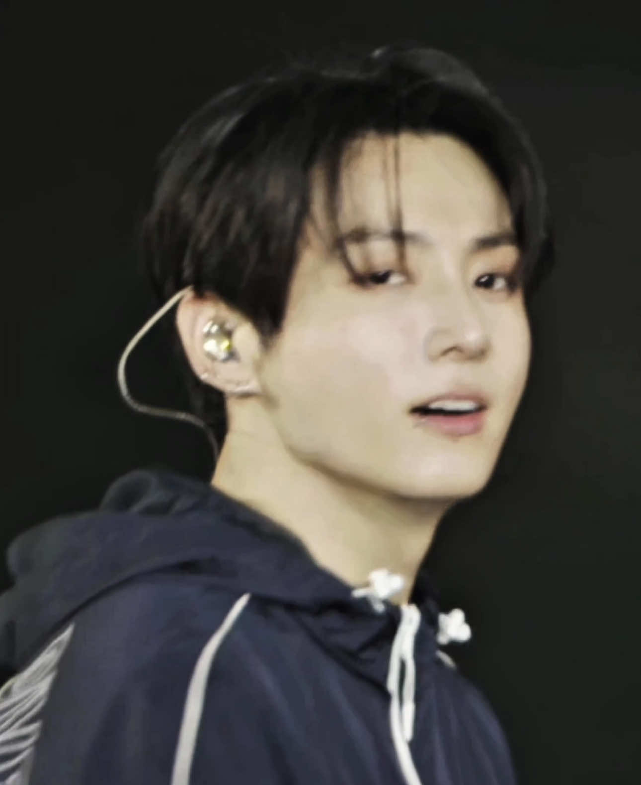 @ash⁷ is seeing BTS