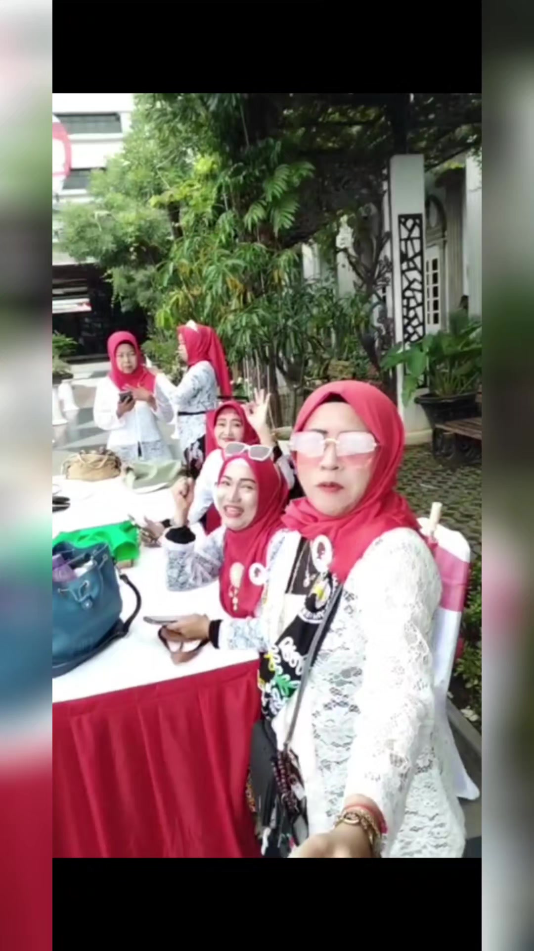 @Tuty Haryati