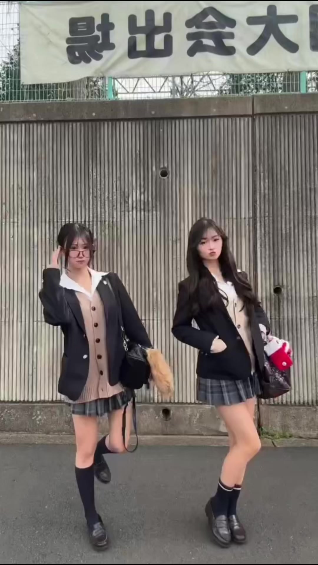 @わけあり