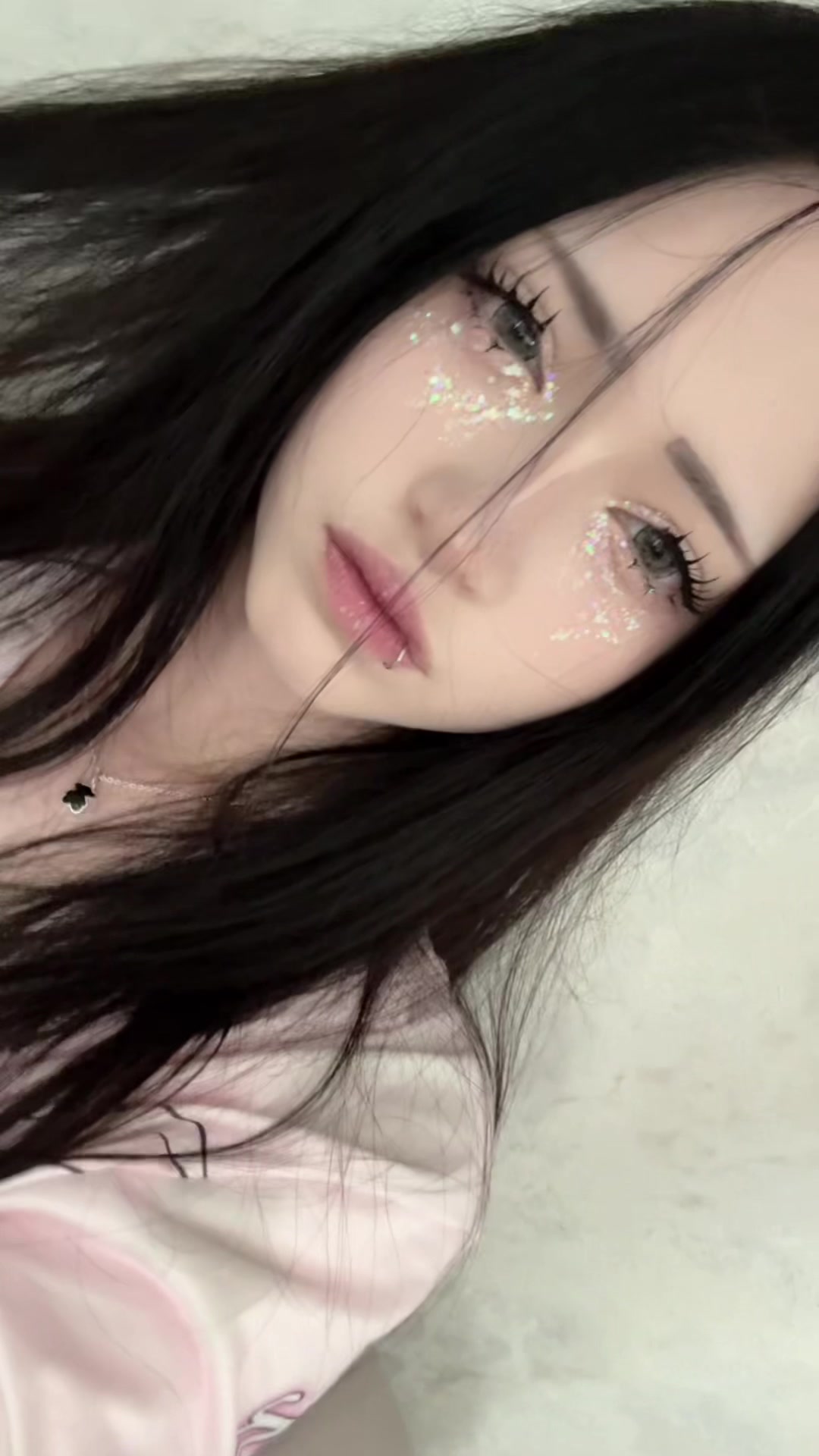 @hiklliryss