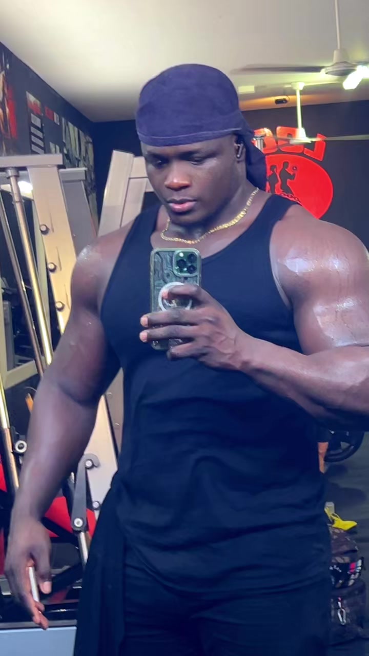 @weuzdiambar0🇸🇳🇫🇷