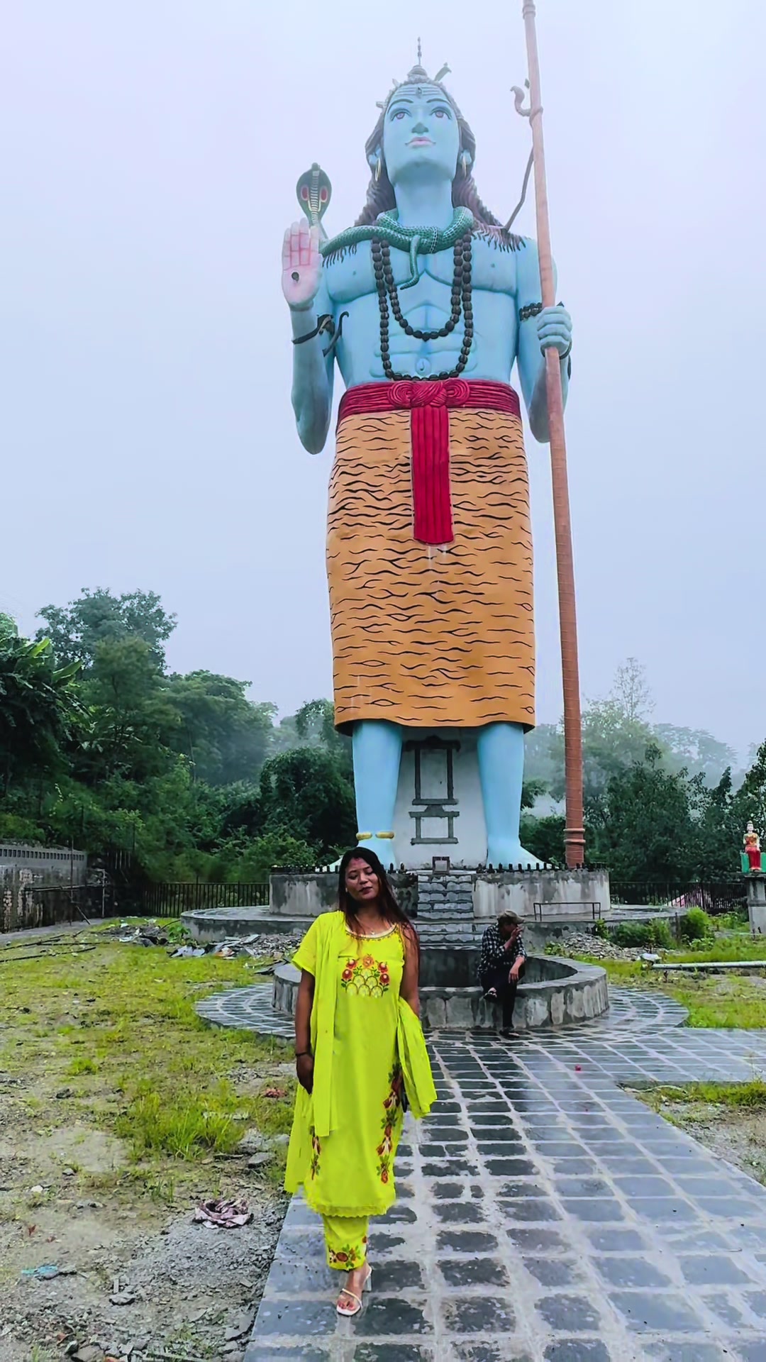 @Yangchen khentsun
