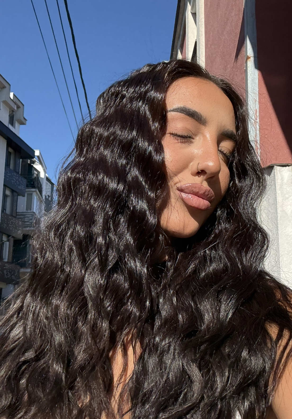 @miajoske