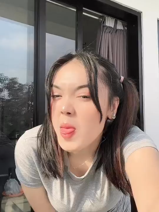 @putrichaniago