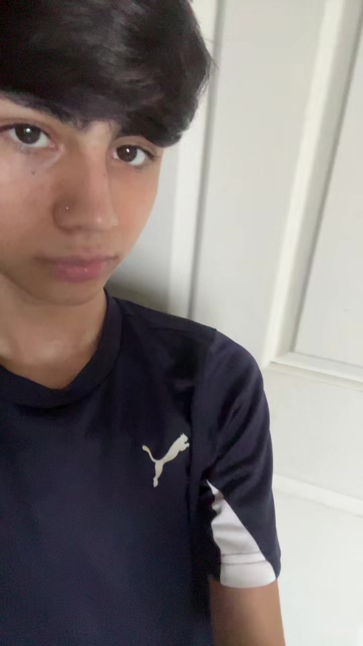 @𝑨𝒅𝒓𝒊𝒂𝒏𝒏🍒💙