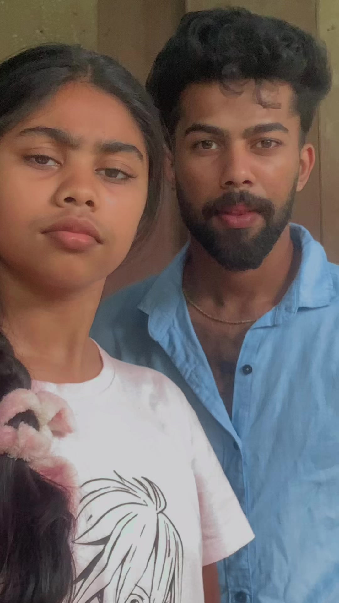 @𝗦𝗛𝗘𝗡 🎶🇦🇪