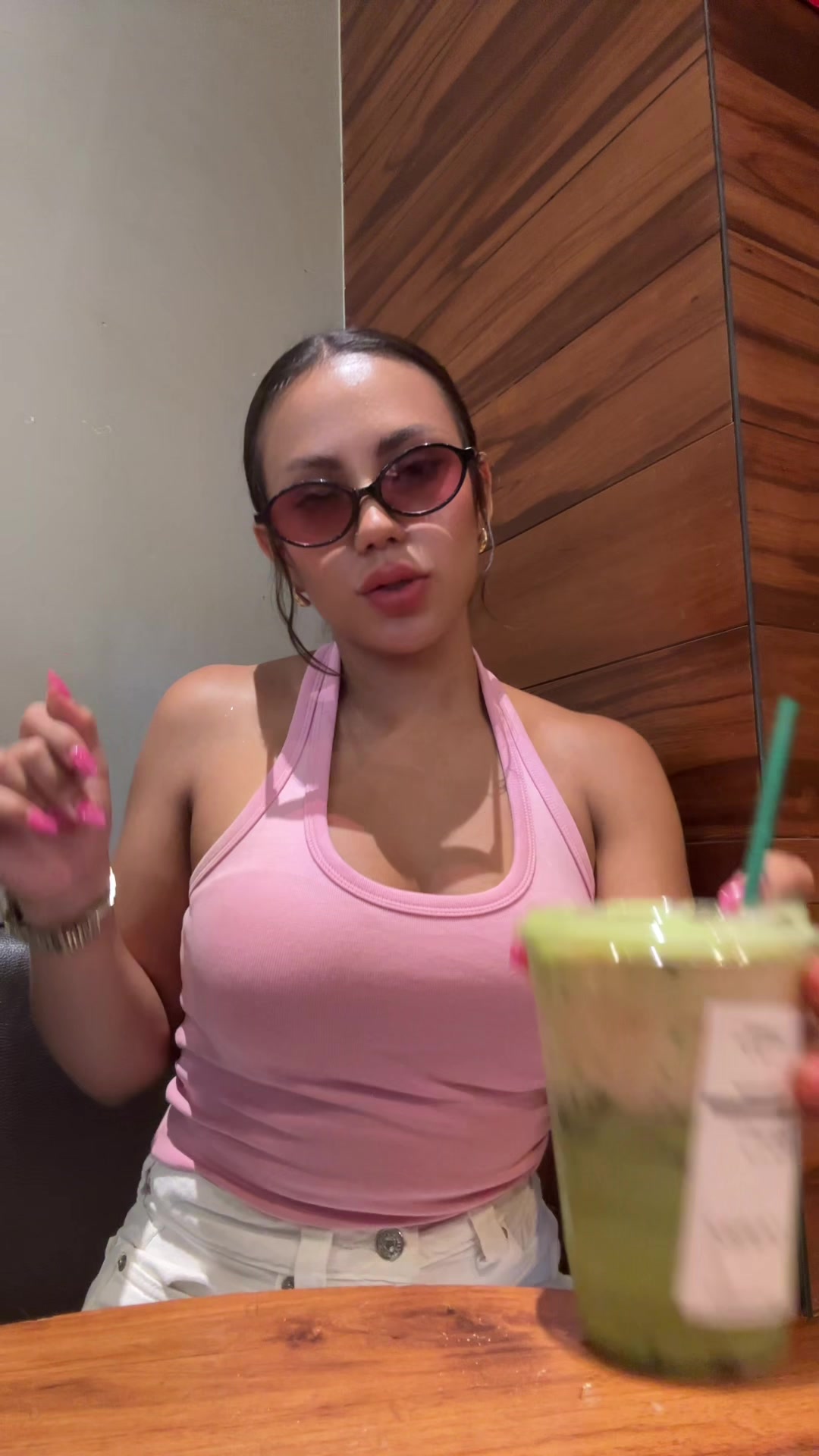 @lareeyis