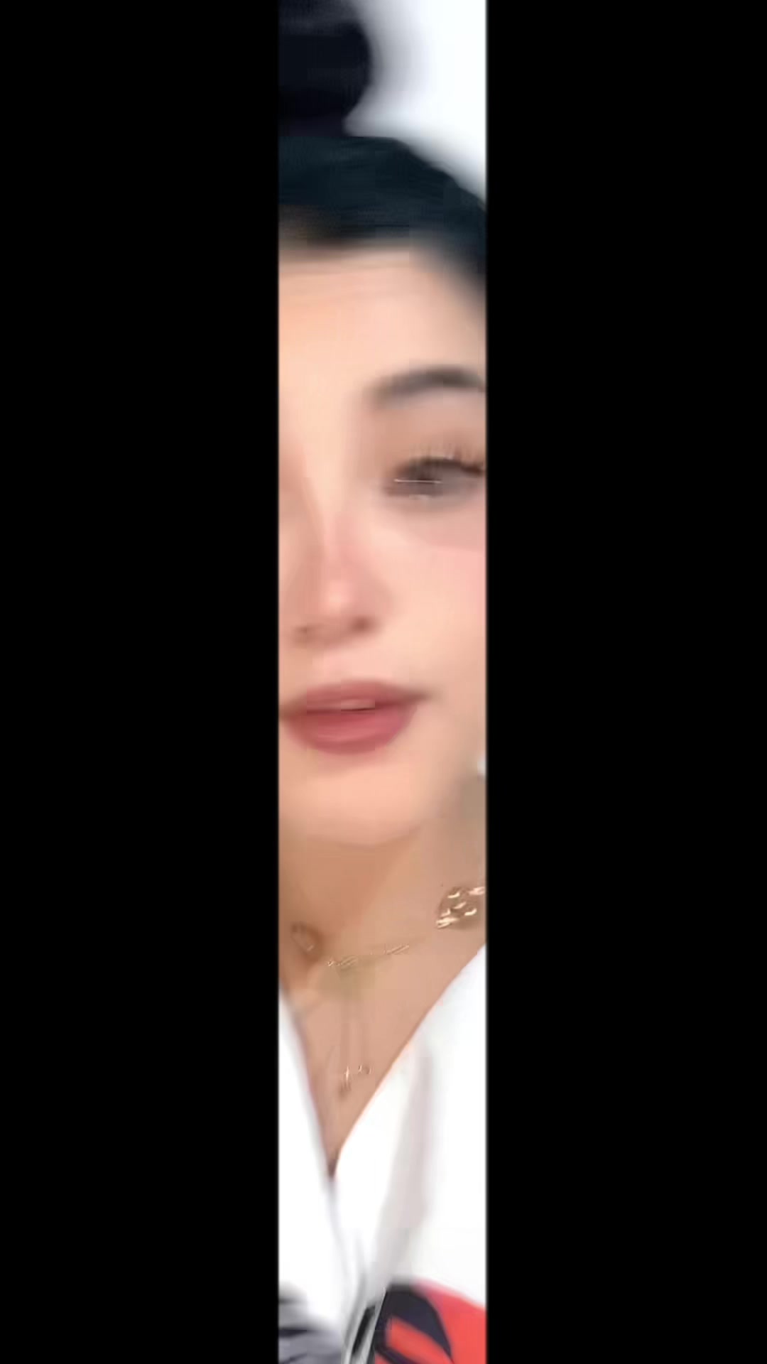 @BøuChra Japoniyæ🦢❤️