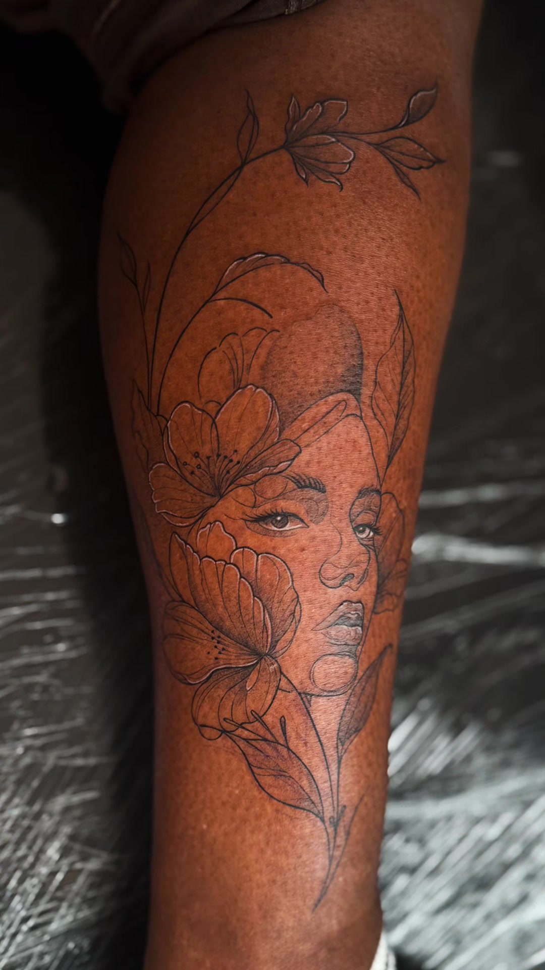 @Insane Ink Tattoo Studio
