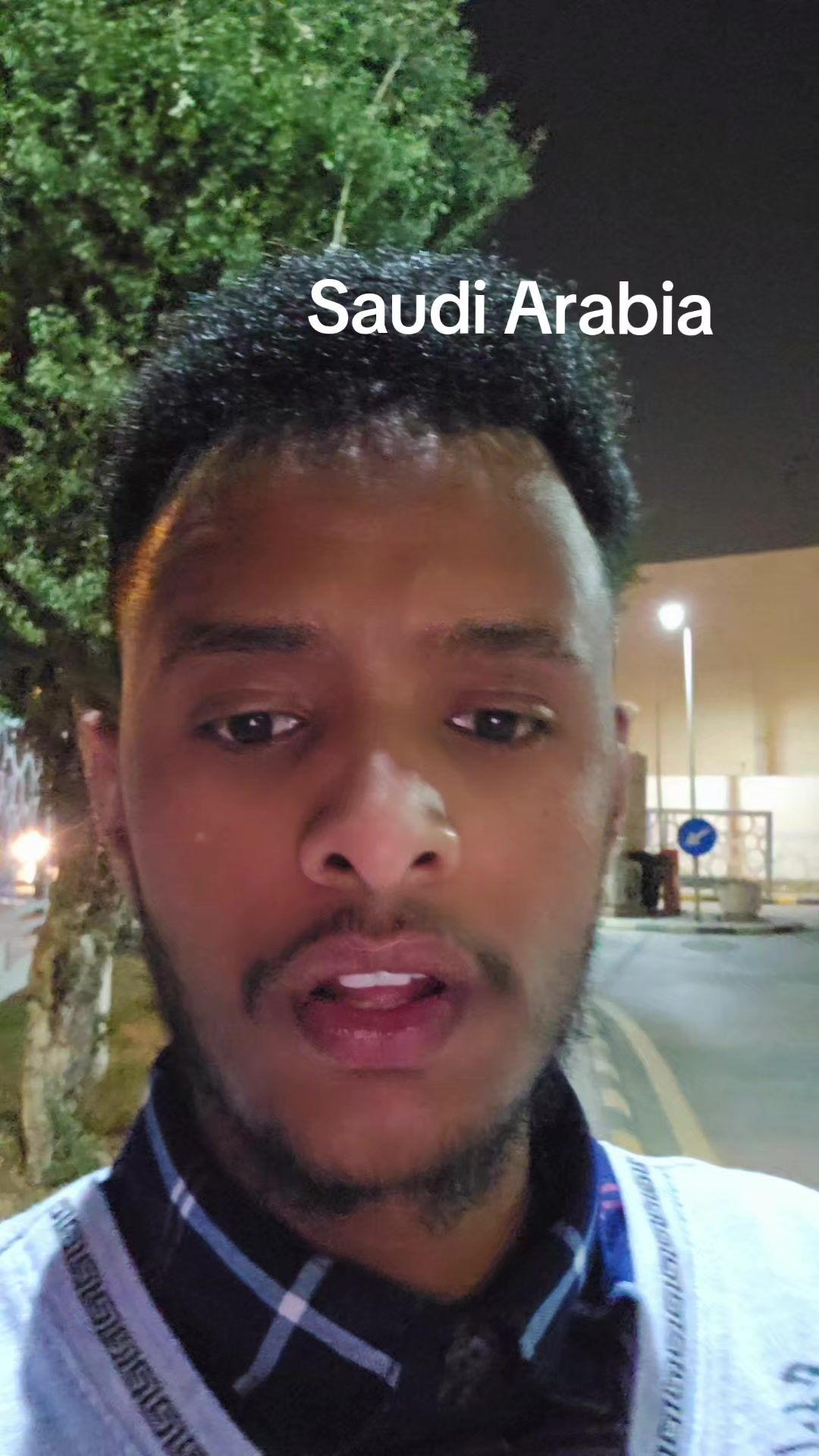 @𝐆𝐚𝐧𝐢𝐢✨️Walloo✨️kamisee🌍