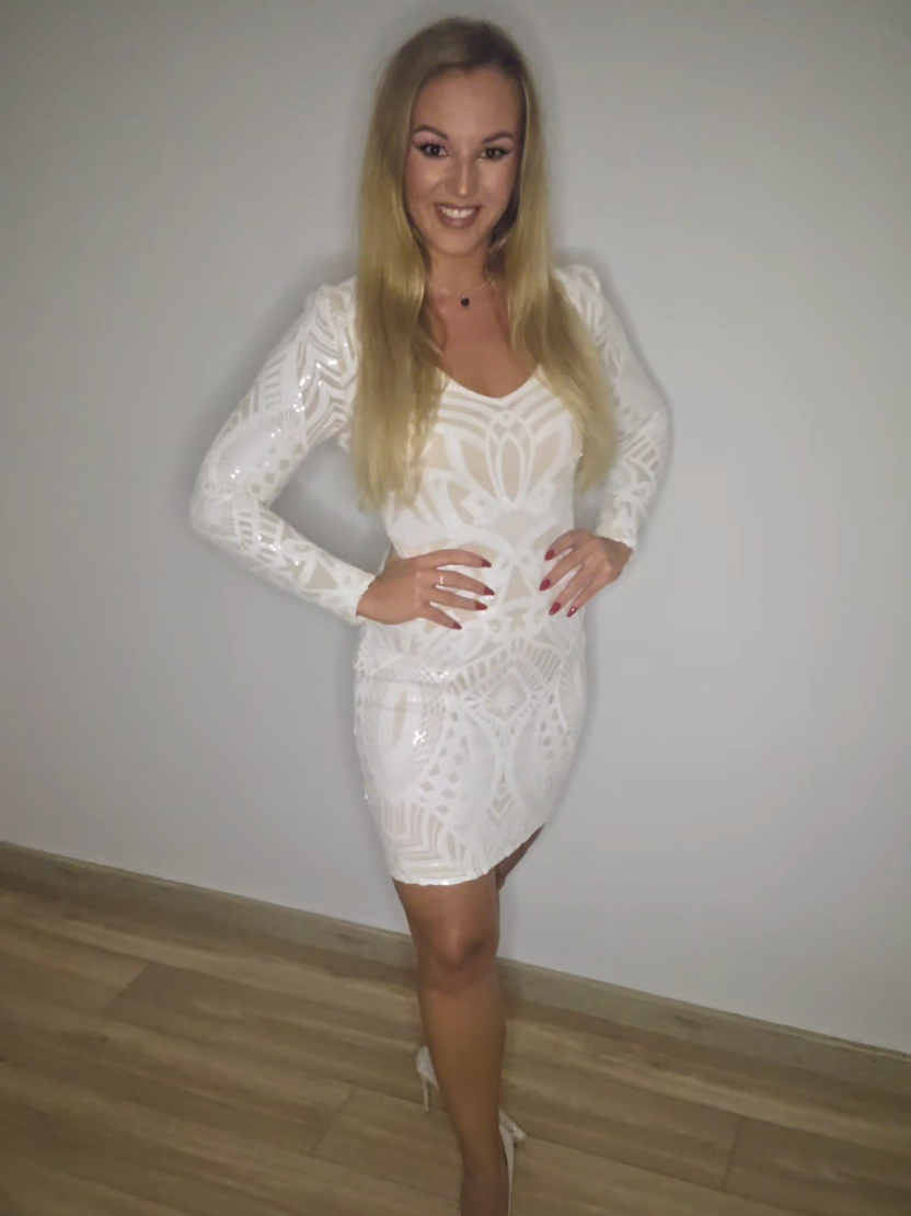 @⭐️Anekoli⭐️