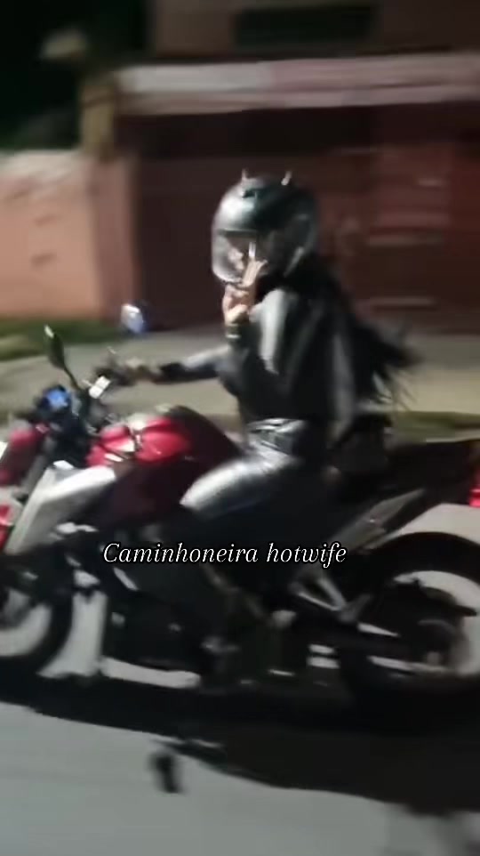 @Caminhoneira h0twife