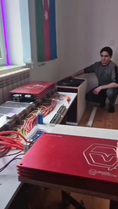 @𝔩𝔬𝔴𝔟𝔞𝔰𝔰𝔩𝔦𝔣𝔢