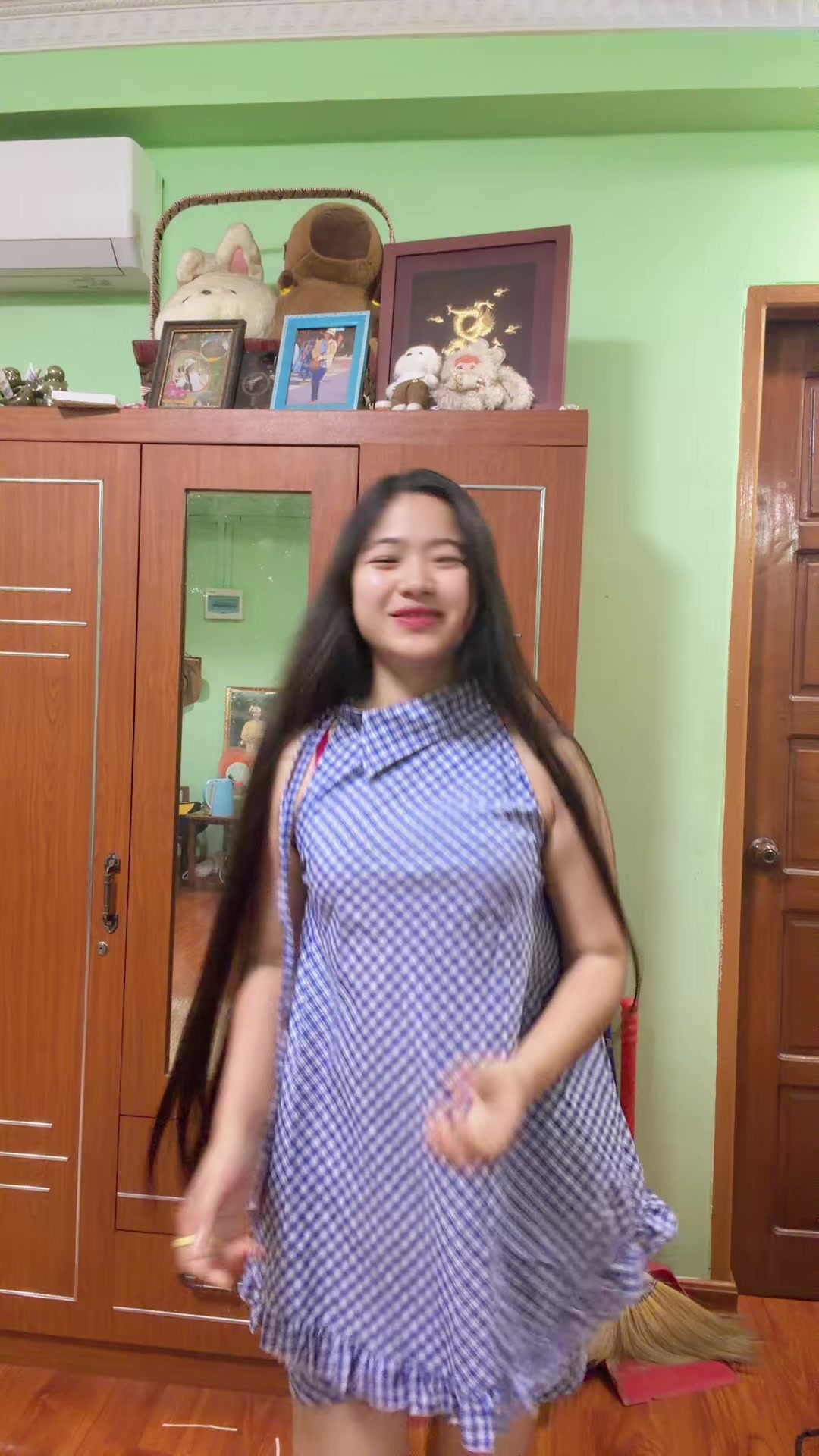 @သဲသဲပို🍎ပန်းသီးမ@happyF5(1M)