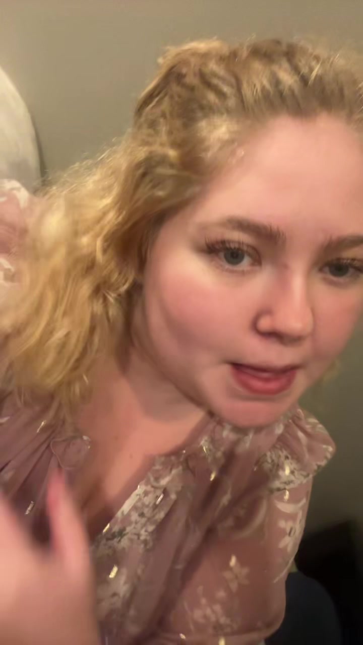 @𝓢𝓱𝓪𝓾𝓷𝓪 🩷💜