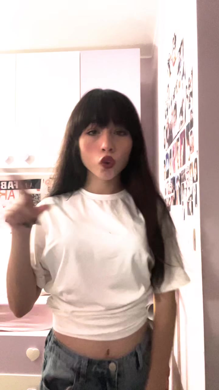 @angela🌘