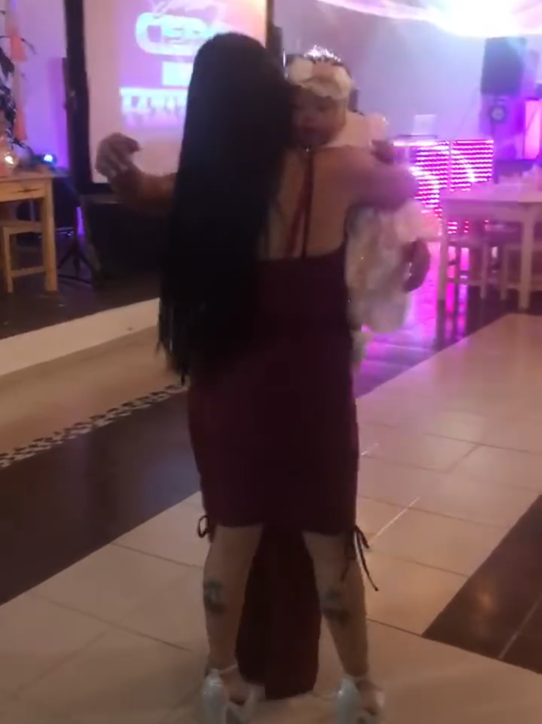 @Jey🍒🧬
