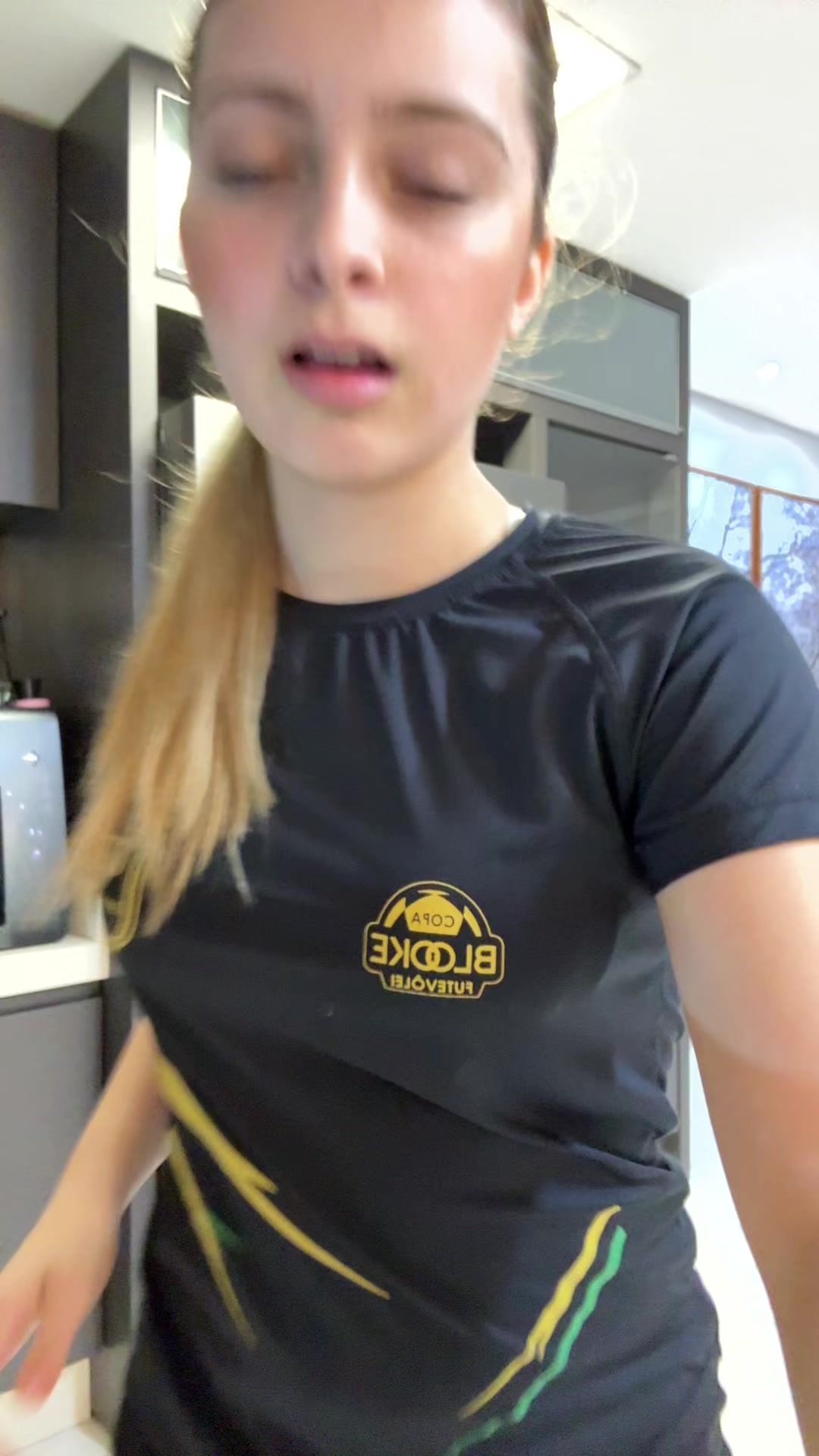 @๐ธ๐๐๐๐๐๐ ๐ญ