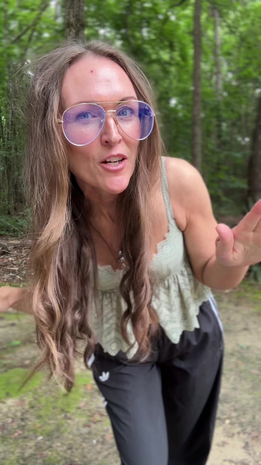 @THEJENNIFERDAVIS