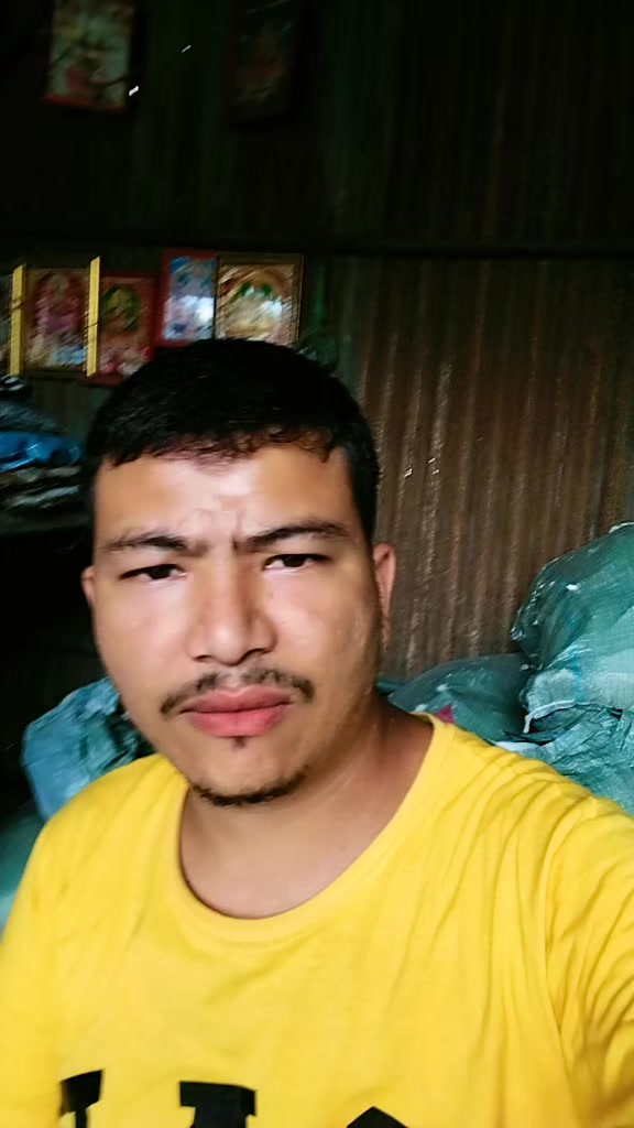 @🇳🇵Resham..shrestha🇳🇵9366