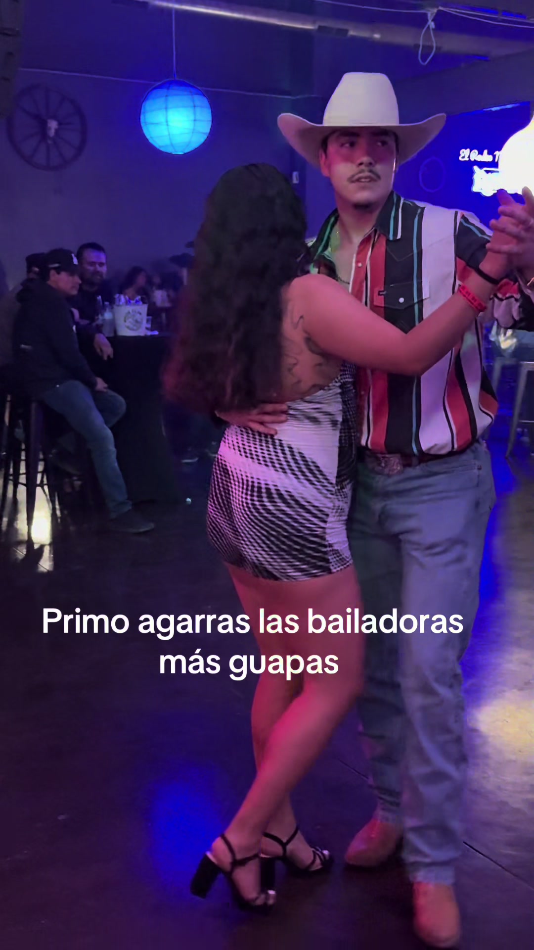 @Ramón Cortes