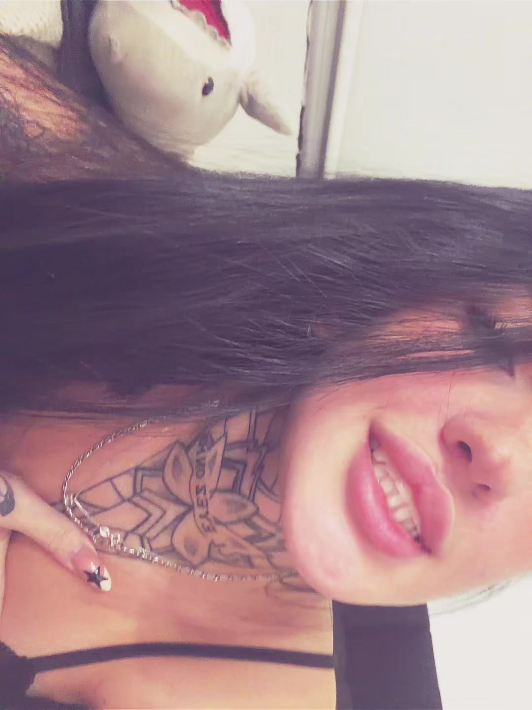 @Mia Rezanowicz 👸🏻