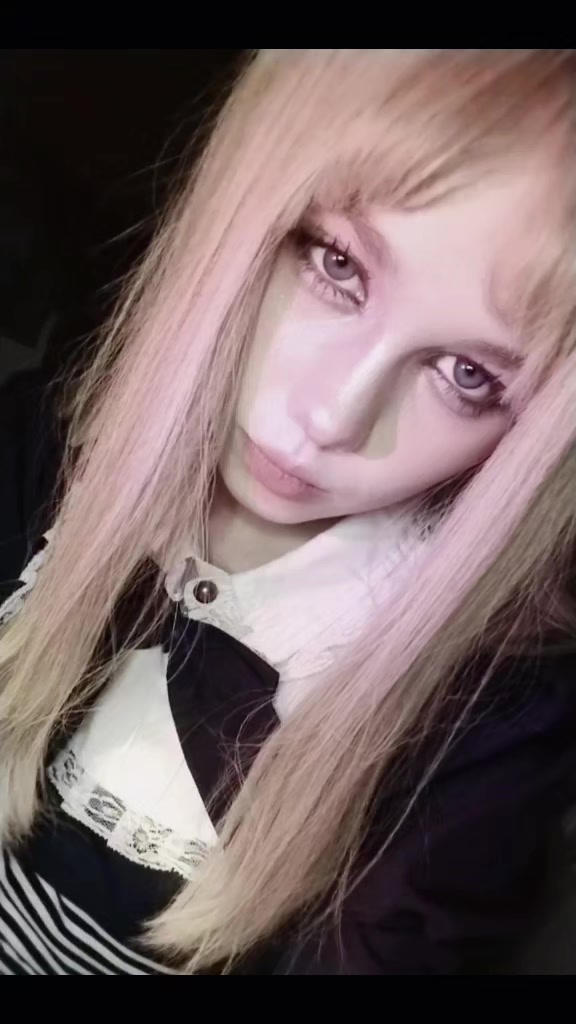 @Эм♱д