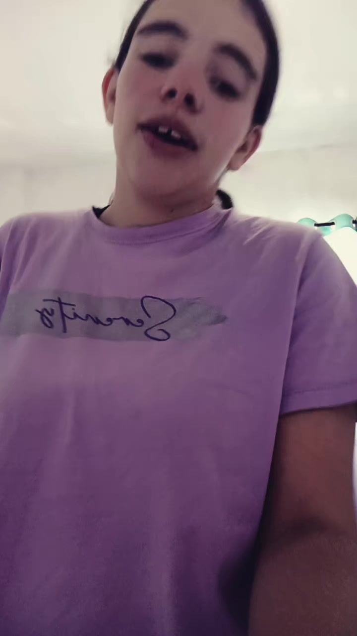@Laís