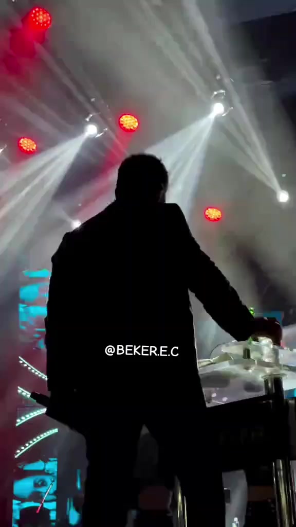 @BEKER.E.C