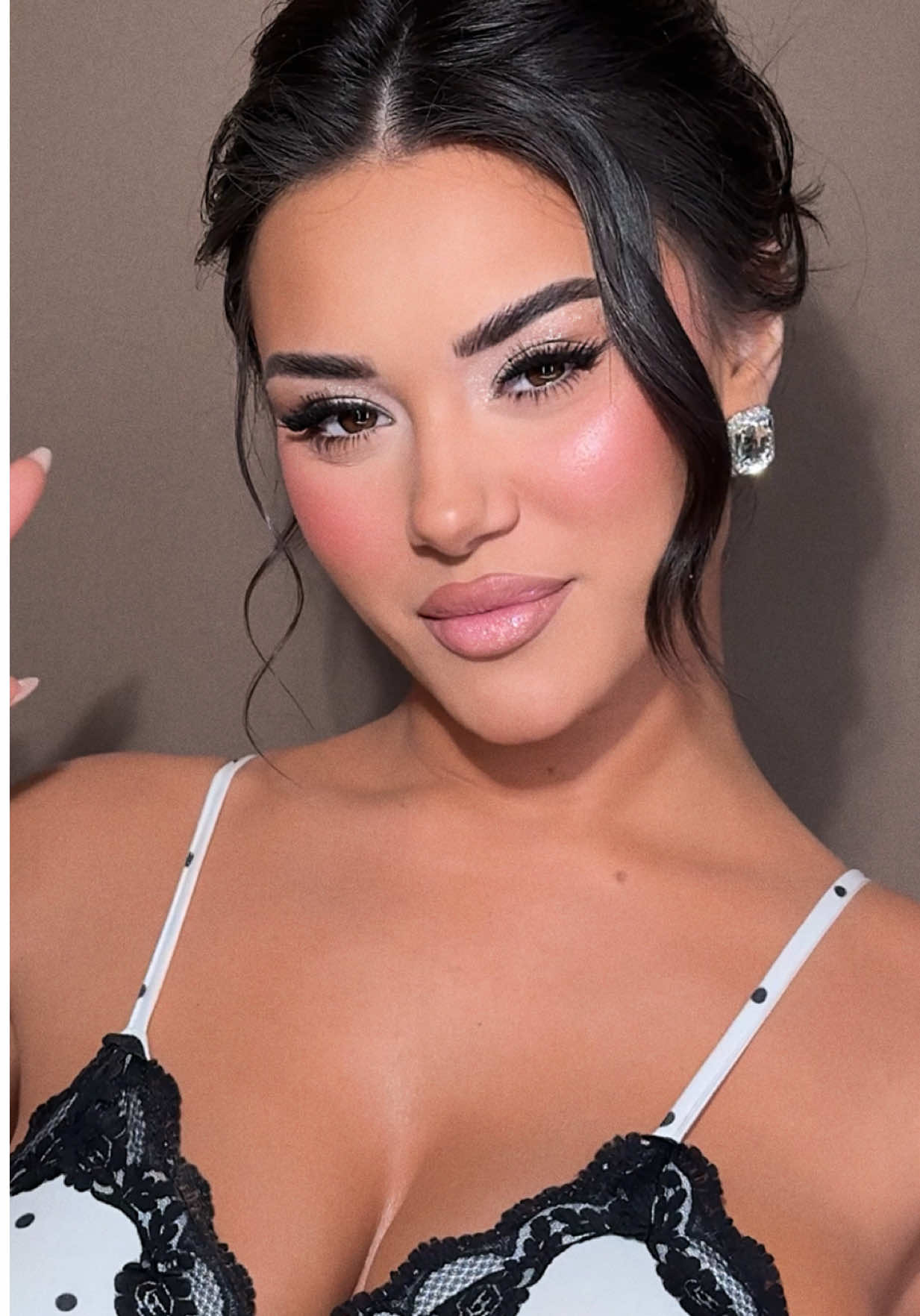 @Henri Gjata MUA