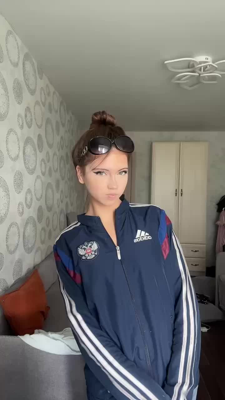@даришка