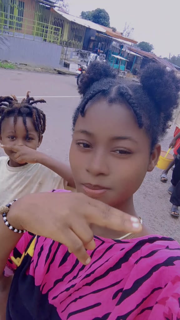 @🥰KATY 🥰LA STAR 🥰