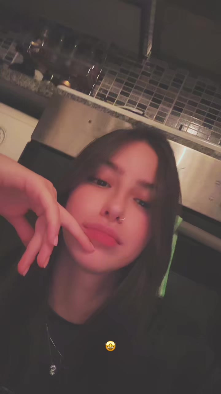 @✨