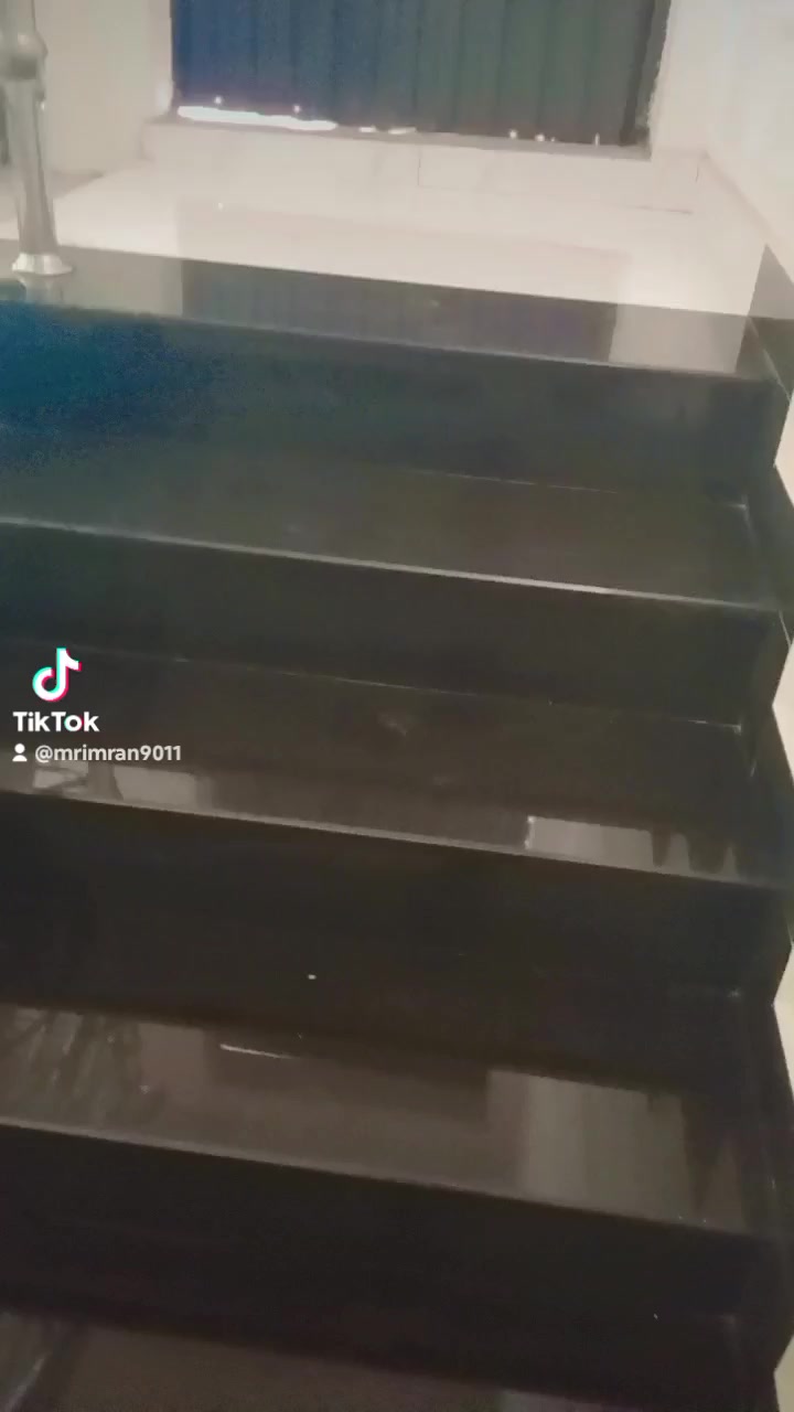 @I&hearts;️S