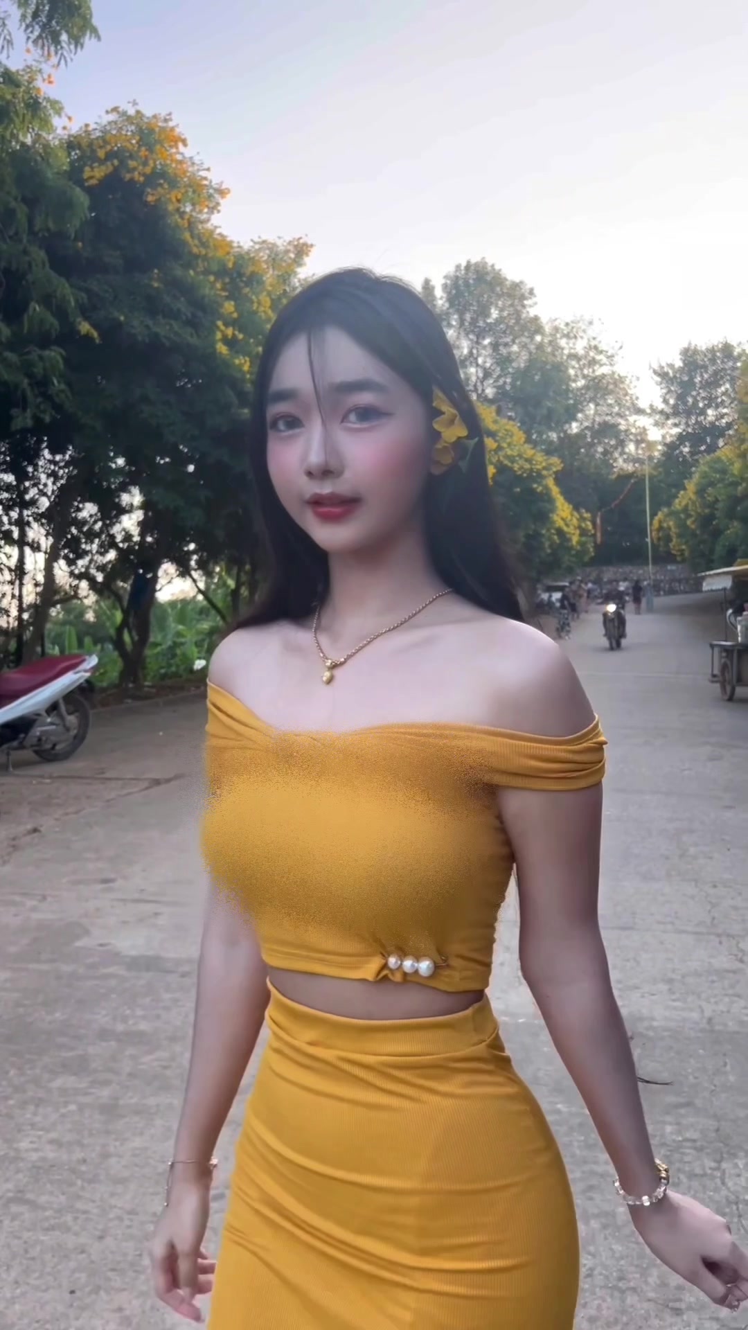 @Zu Zue Yadi Kyaw