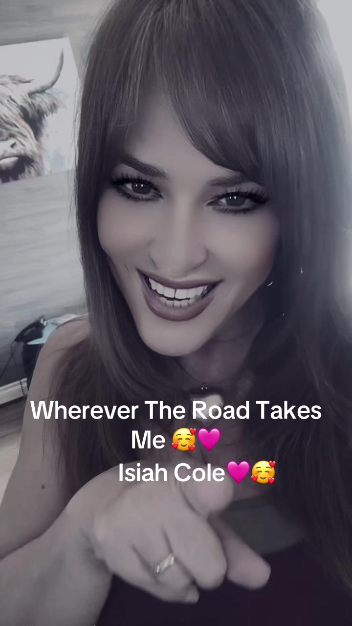 @uptunegirl_