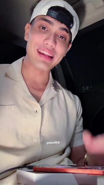 @AK👑