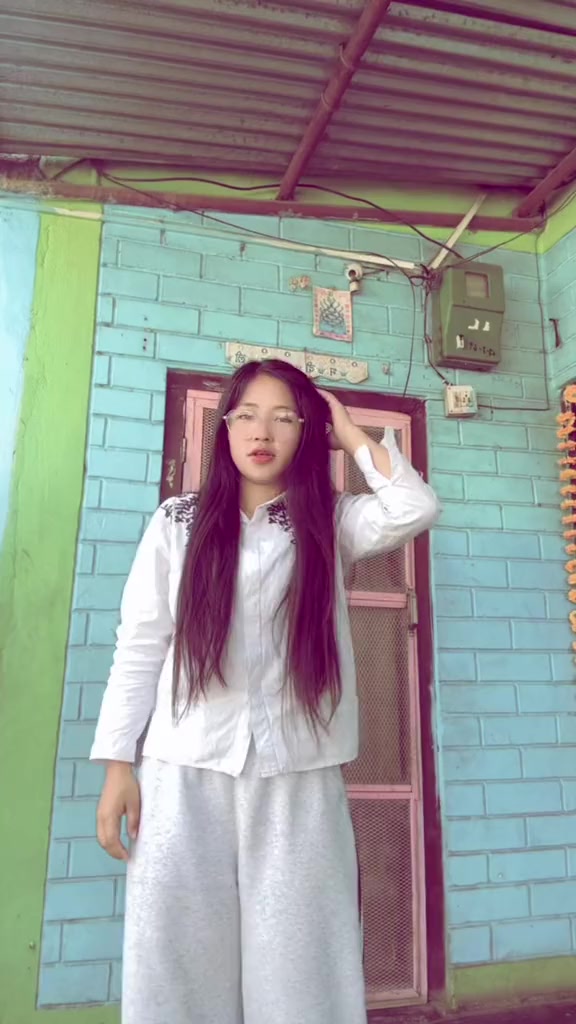 @Sneha._. 🧷
