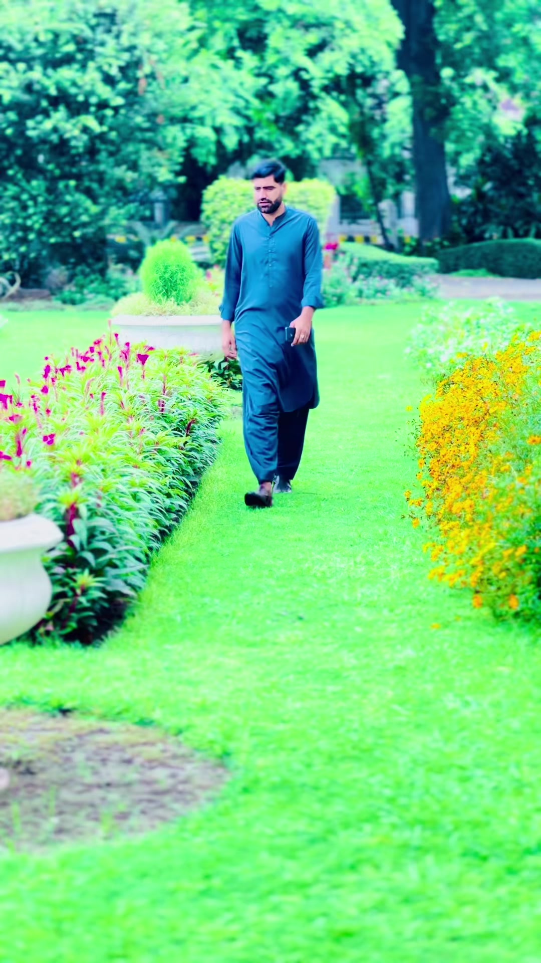 @💎چودھری&mdash; عامر&mdash; سیال✌️