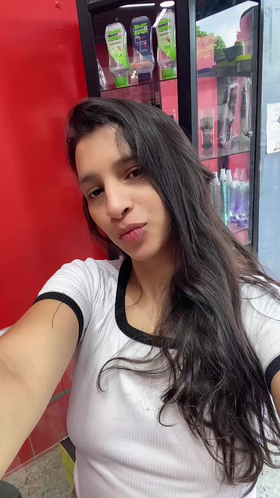 @karlabujold